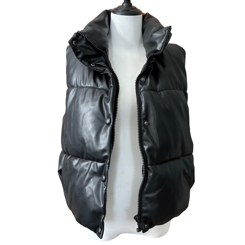 NWT‎ Zara Faux Leather Puffer Vest Sz S Black